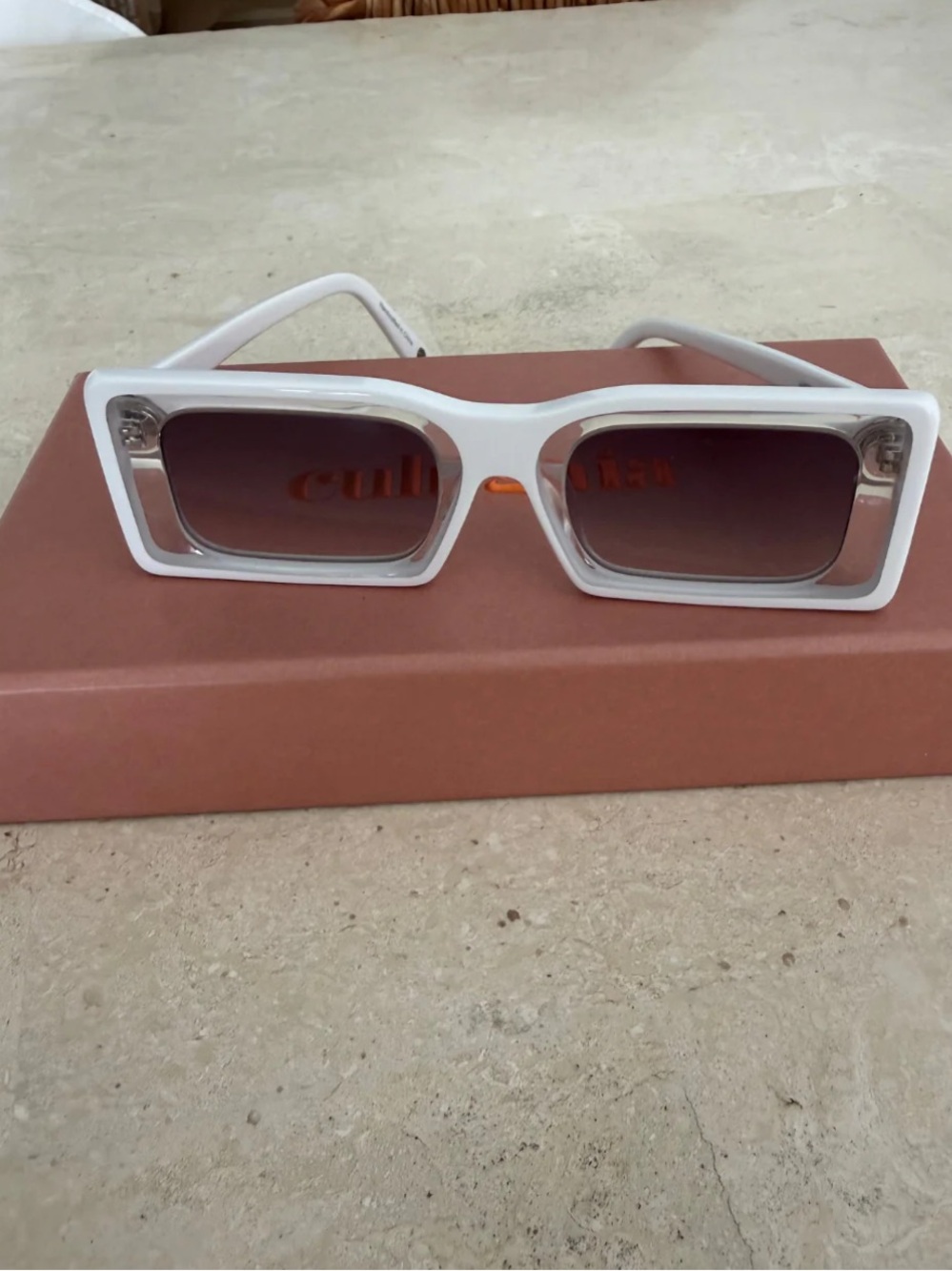 Cult Gaia White Hera Sunglasses NEW - Picture 5 of 17